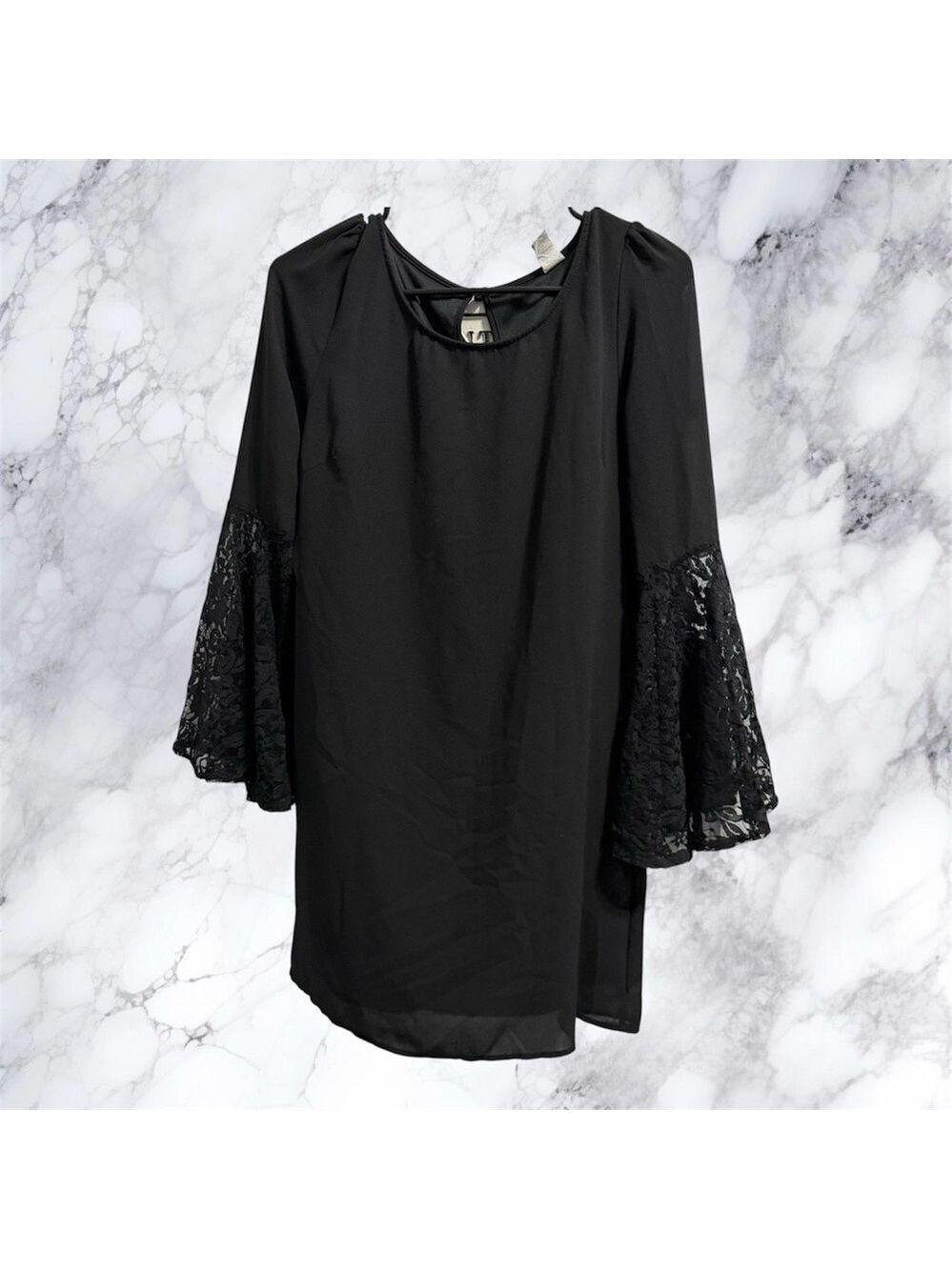 GiBiu Black Long Sleeve Knee Length Dress with Lace Bell Sleeves size M
